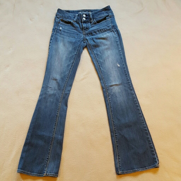 American Eagle Artist stretch bootcut jeans.