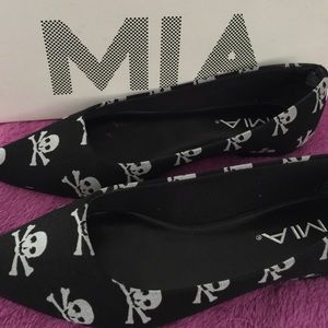Mia skull print ballet flats slippers 8 M NEW