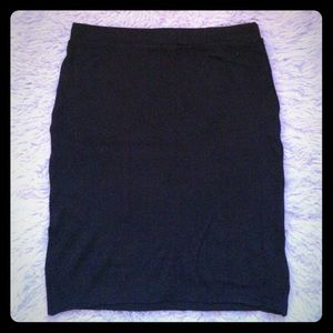American Apparel knit pencil skirt, Size L