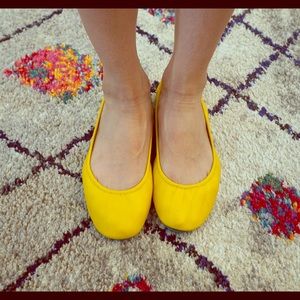 Yellow mustard Tieks!