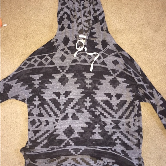 Hollister hooded pull over