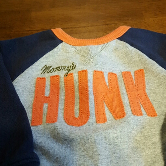 Carter's Sweatshirt