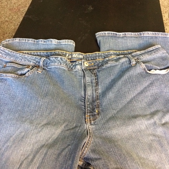 LA Blues slim boot cut jeans size 28W