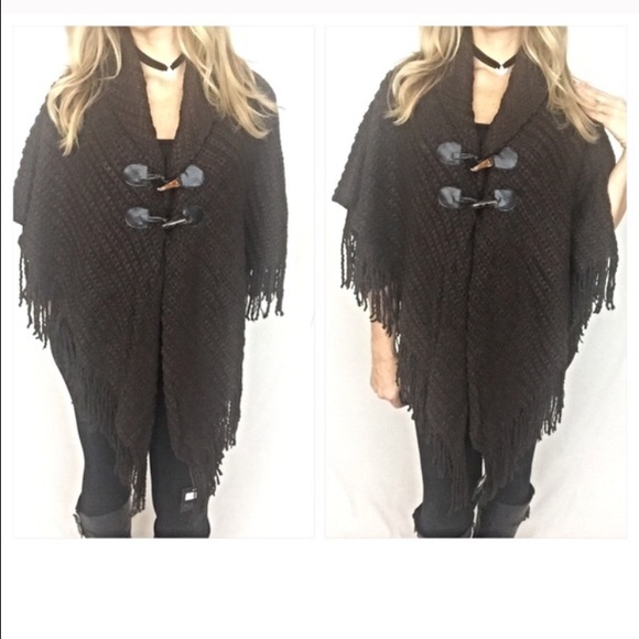 ✨SALE Chocolate Brown Button Sweater Poncho - Picture 2 of 4