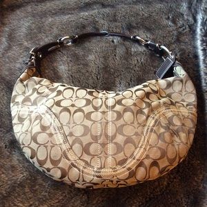 Authentic Great condition Coach shoulder bag