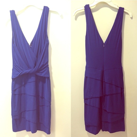 🔥DARK BLUE FIGURE FLATTERING DRESS