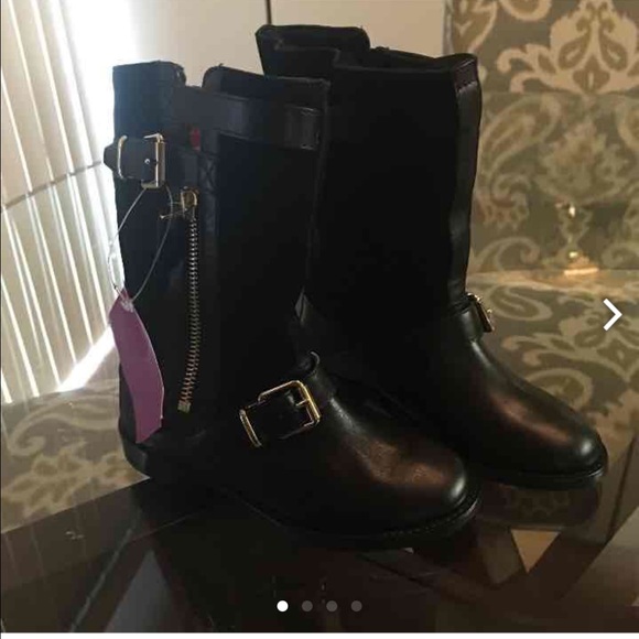 Toddler Girl Burberry Boots💖 New with Tags!