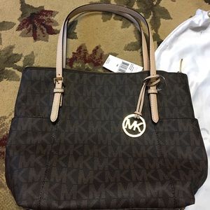 🚫TRADE FOR WHITNEY DO NOT BUY!!🚫