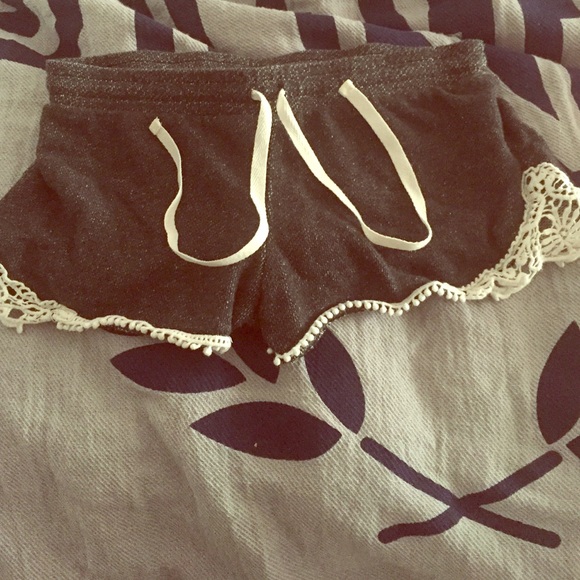 Super cute comfy soft shorts!