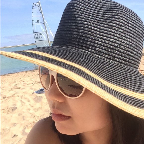 Meet your Posher, Win