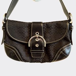 👜 Coach | Signature Mini Soho Handbag