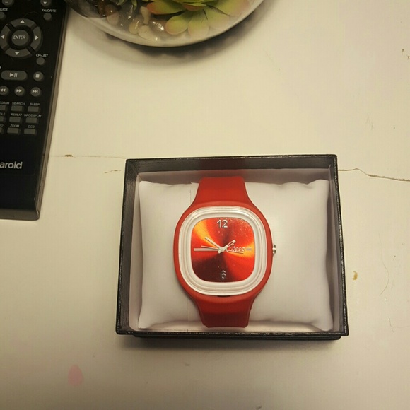 brand new watch - Picture 1 of 1