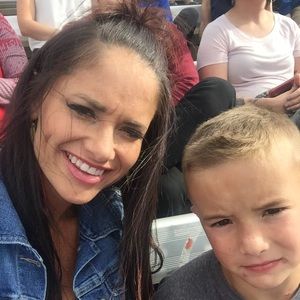 Meet your Posher, Andrea