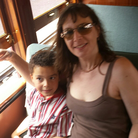 Meet your Posher, Victoria - Picture 2 of 7