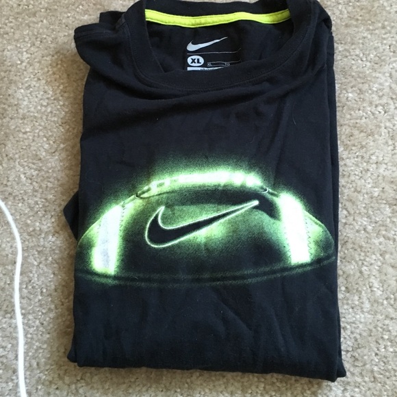 Nike t shirt