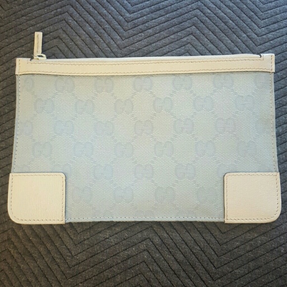 Gucci cosmetic bag
