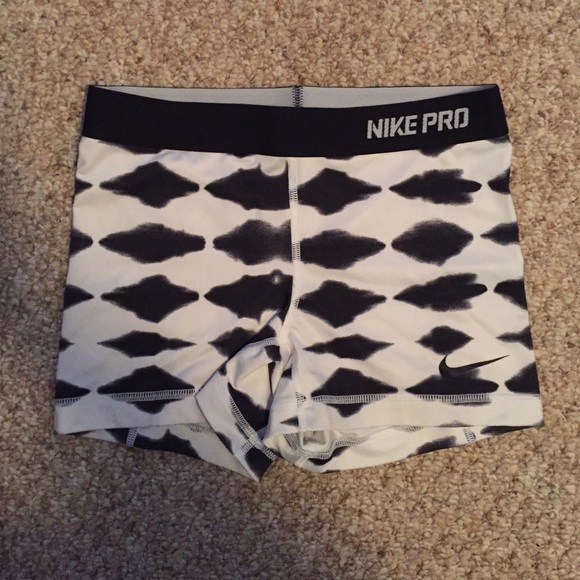 Nike Pro Women's Compression Shorts