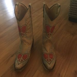 Corral size 2 little girl boots