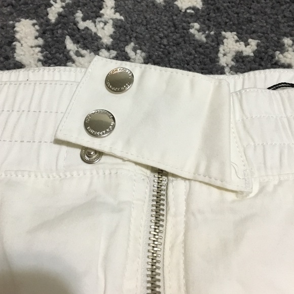 Skirt - Picture 2 of 3