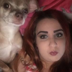 Meet your Posher, Mia