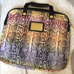 Betsyville Briefcase
