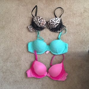 Victorias Secret bra bundle
