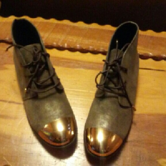 Casual shoe
