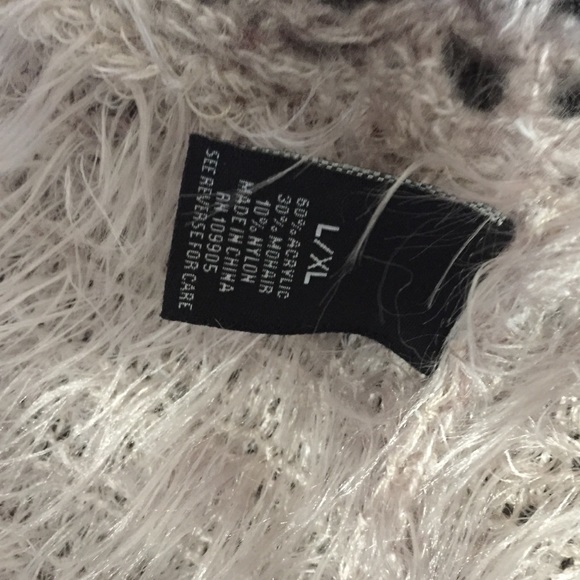 Cardigan - Picture 3 of 3