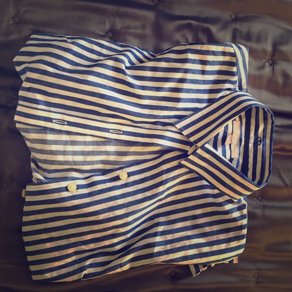 Long sleeve button down