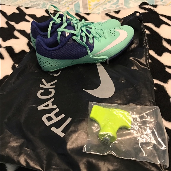 Track shoes Nike