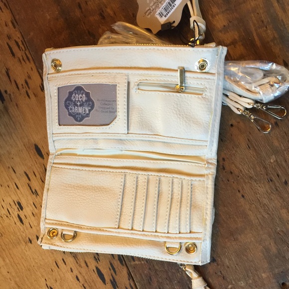 Wristlet - Picture 2 of 4