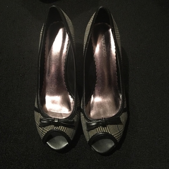 Peep toe heels - Picture 2 of 4