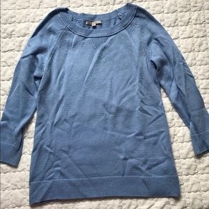 Gap sweater