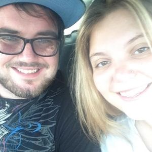 Meet your Posher, Devin