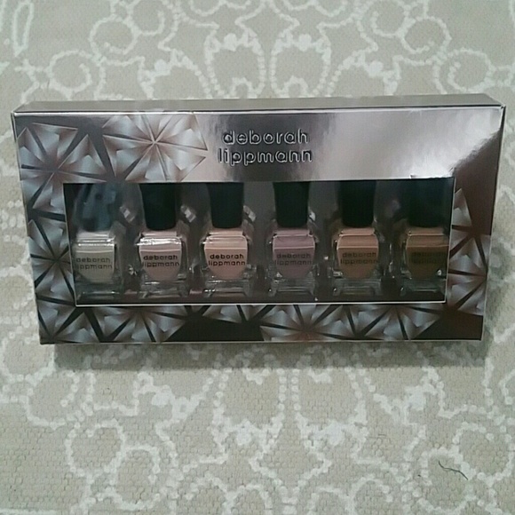 New In Box Deborah Lippmann Nail set