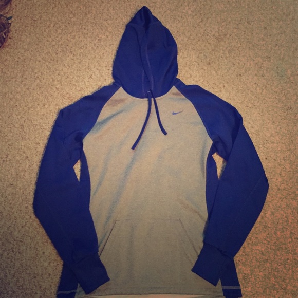 Women's Small Nike Hooded Sweatshirt