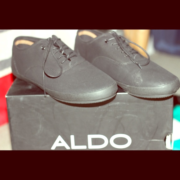 Aldo Low-Top Shoes