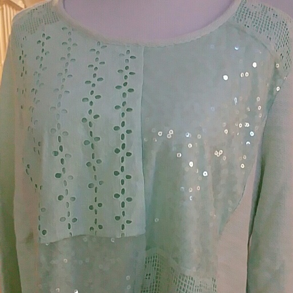 NWT STYLE&CO. TOP - Picture 2 of 4