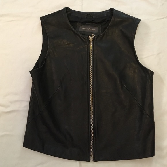 Gently used Banana Republic black leather vest.