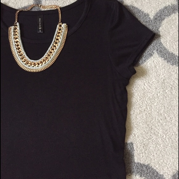 💸Bundle! Black crop top + shorts