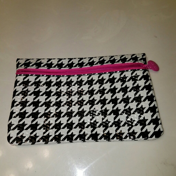 Makeup bag