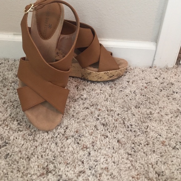 Brown wedges