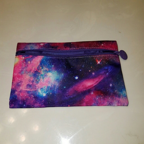 Makeup bag