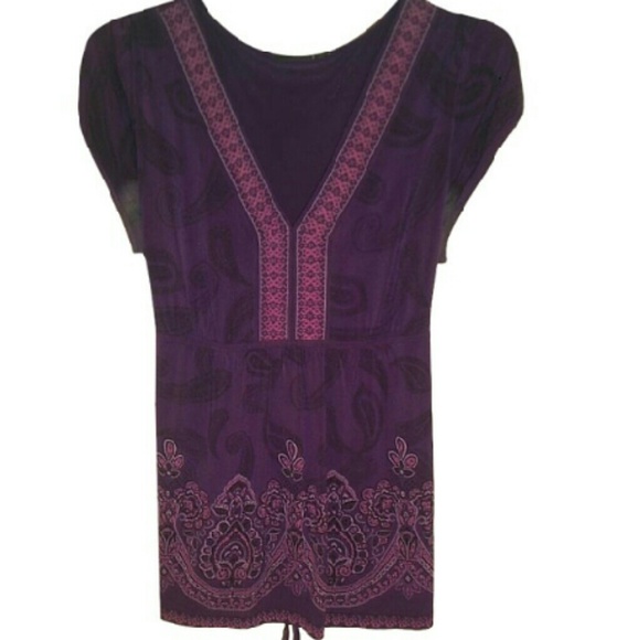 Purple printed blouse.