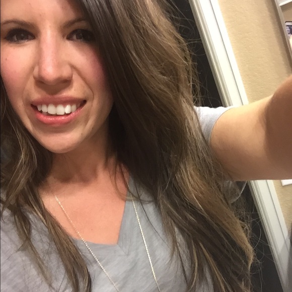 Meet your Posher, Amy - Picture 3 of 4