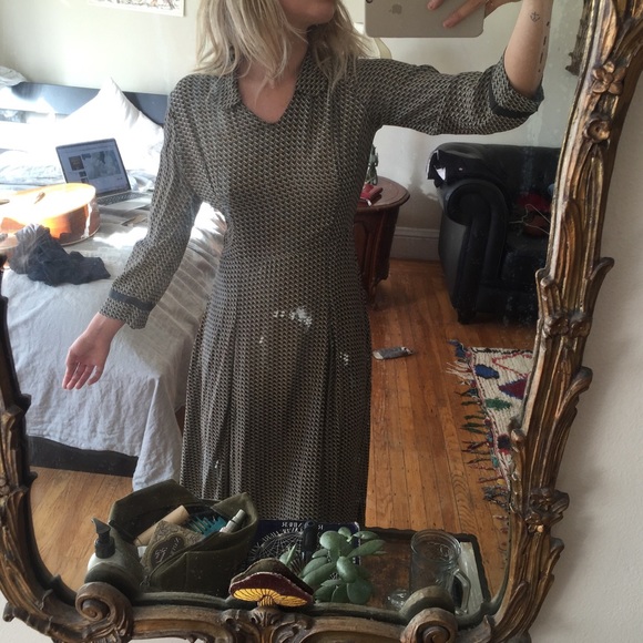 Vintage collar dress