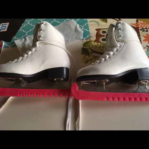 Girls ice skates