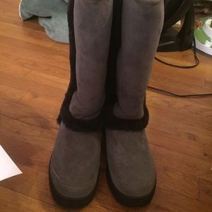 black and gray sunburst uggs black and gray sunburst uggs