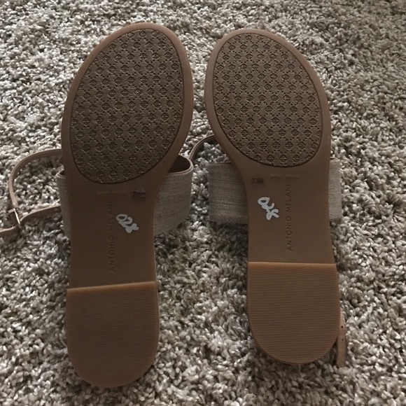 Brand New Antonio Melani Sandals size 7 1/2 - Picture 3 of 3