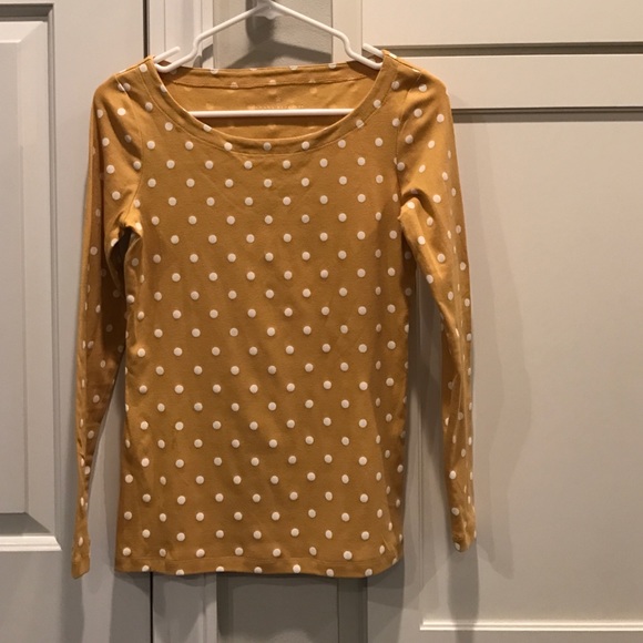 Banana Republic mustard knit long sleeve top